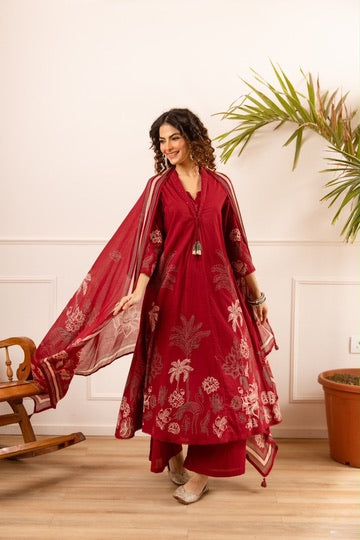 Premium Cotton A-Line Suit Set – Red & Black