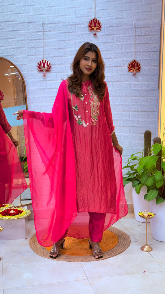 Tissue Silk Suit with Exquisite Handcrafted Detailing – Pink