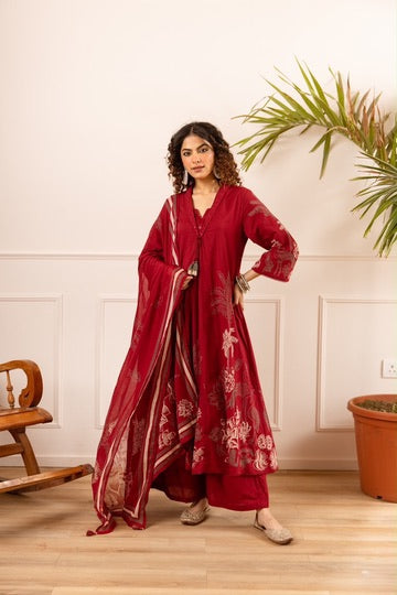 Premium Cotton A-Line Suit Set – Red & Black