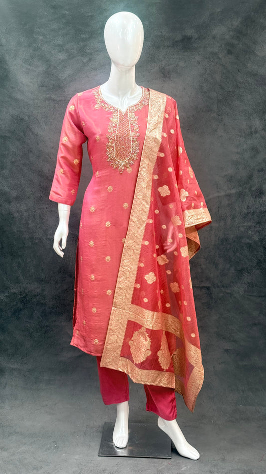 Pink Tissue silk with Organza Dupatta
